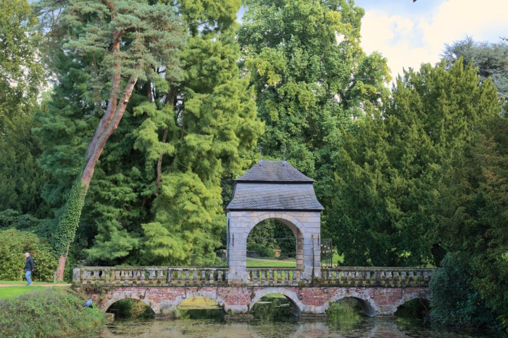 Barockbrücke - Übergang zum Landschaftsgarten