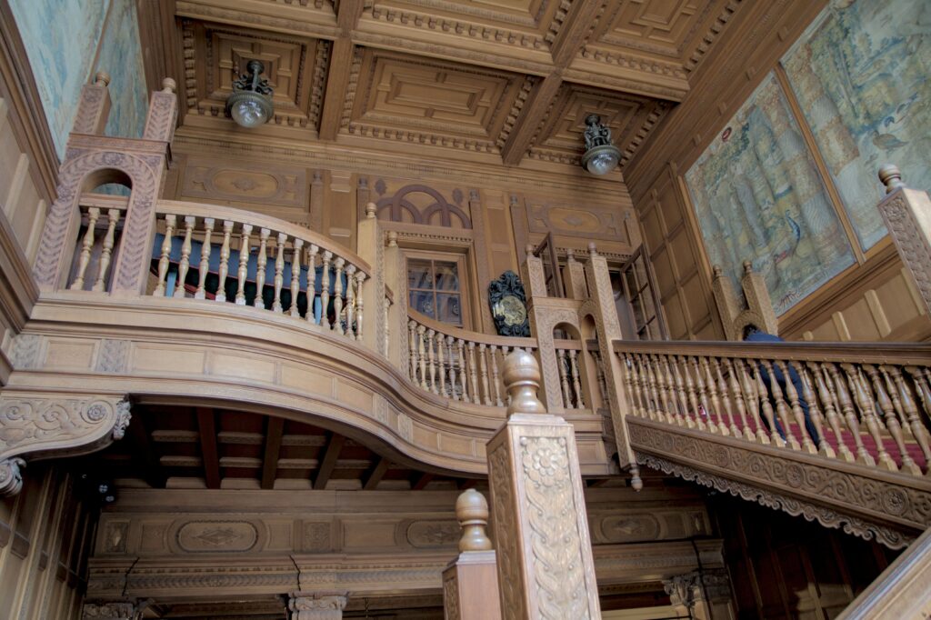 Treppenhaus in der Villa Hügel